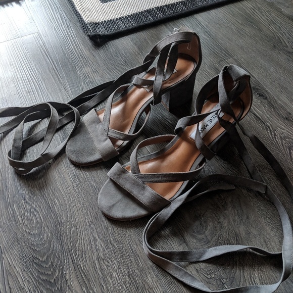 Steve Madden Rizzaa Heeled Dress Sandals - Picture 3 of 8